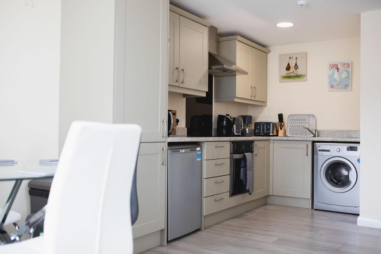 Vanity Ballycastle Diamond 2 Bedroom Apartment Ngoại thất bức ảnh